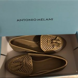 Antonio Melani flats
